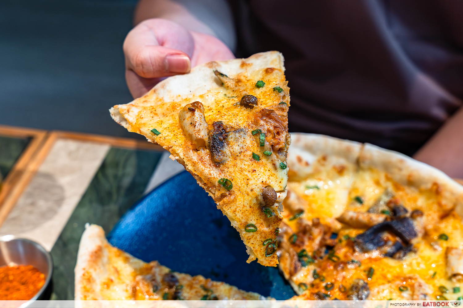 559-bistro-pizza-pull