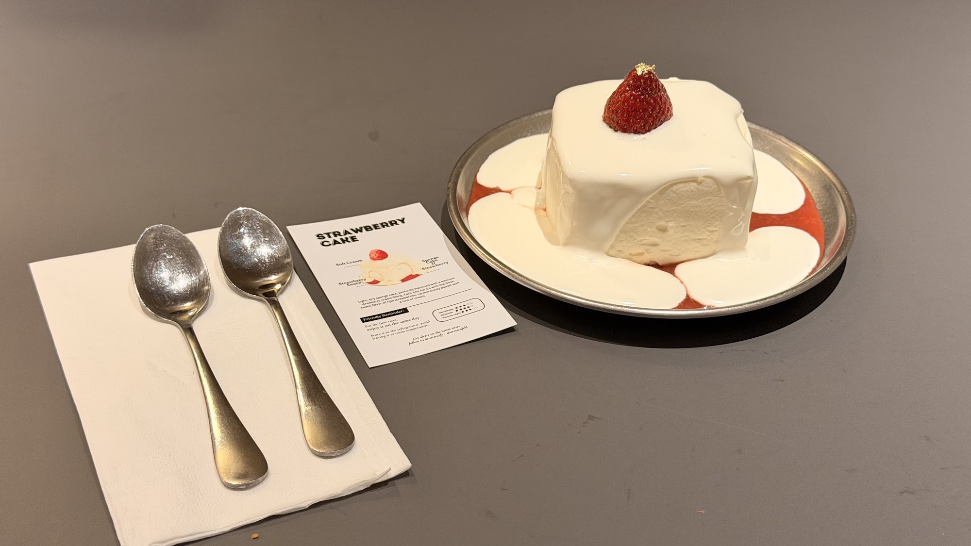 arest-cafe-cake
