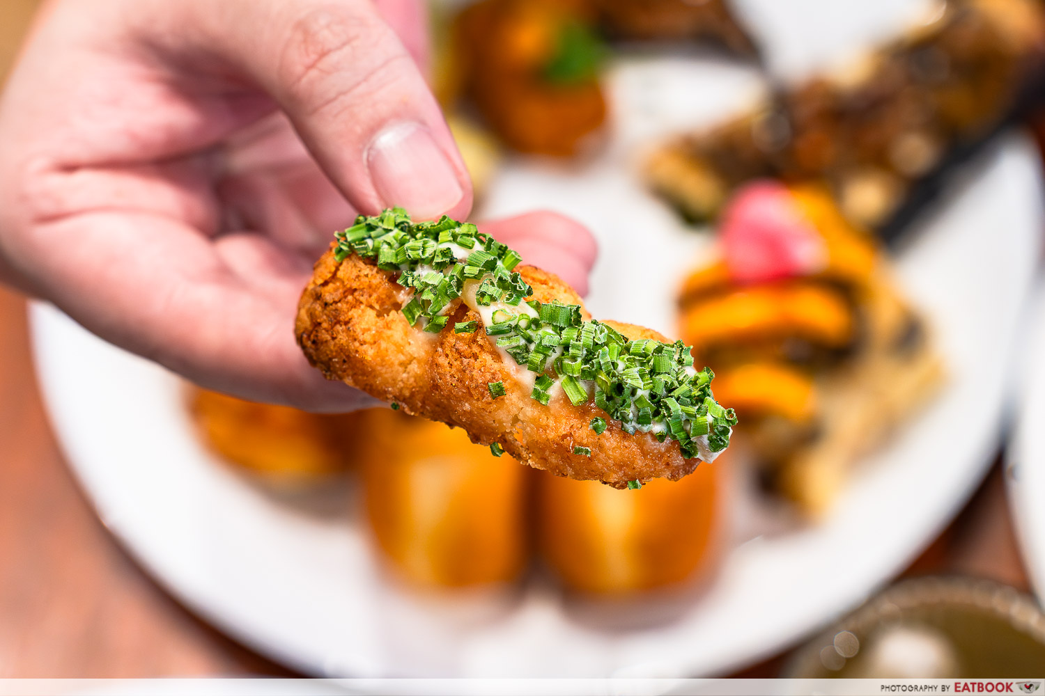 awfully-chocolate-onion-eclair