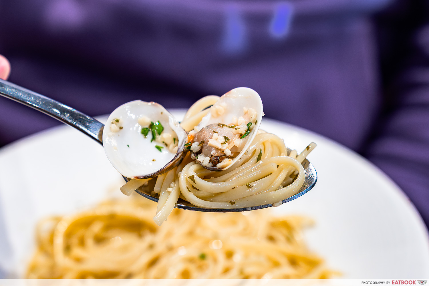 awfully-chocolate-vongole-scoop