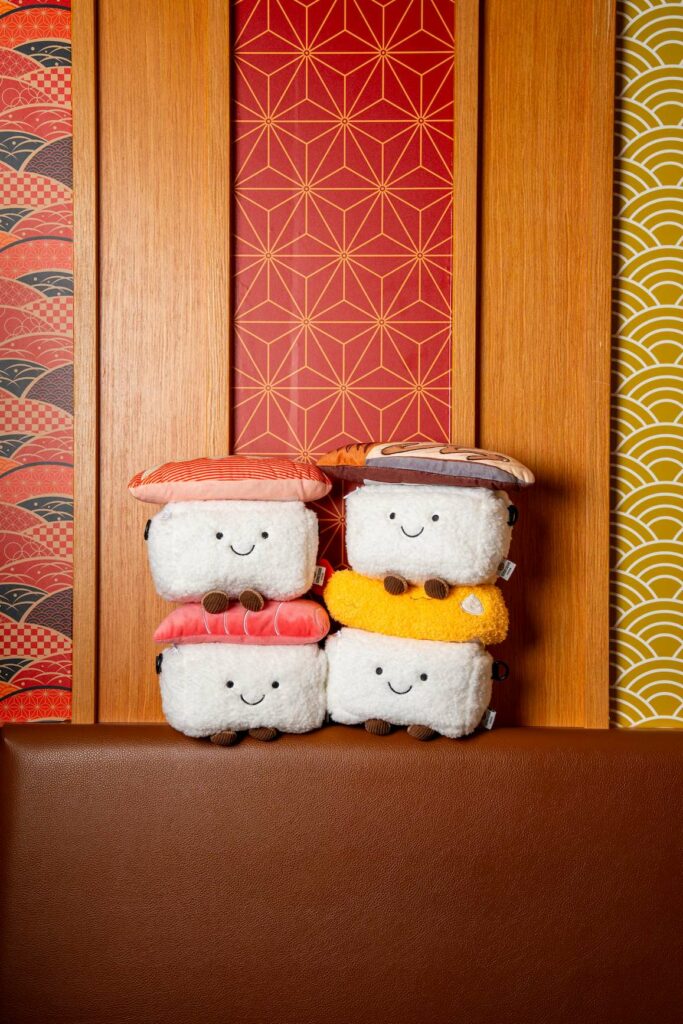 genki-sushi-group-plushies (1)