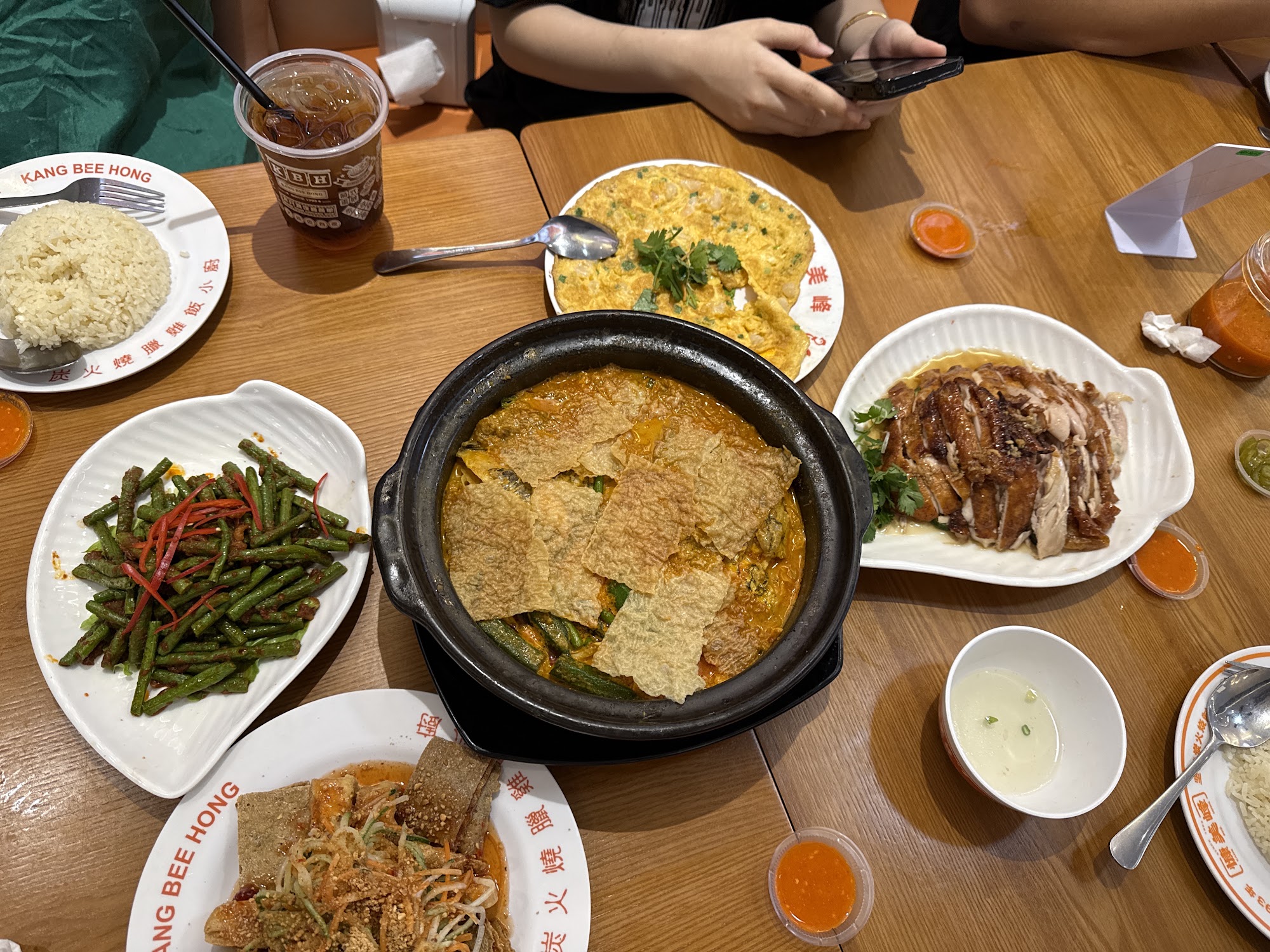kang-bee-hong-flatlay