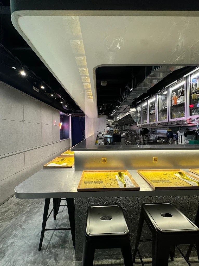 mashi-no-mashi-interior