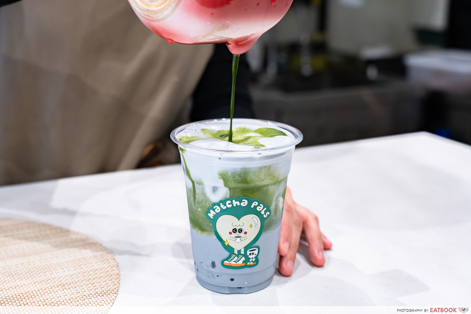 matcha-pals-halloween-series-mala-charcoal-matcha-pour-prep