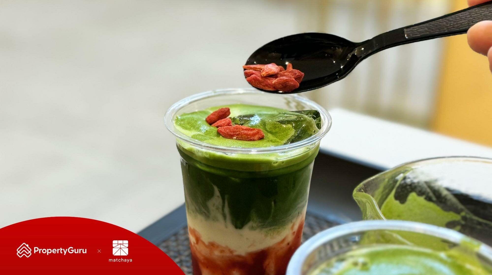 propertyguru-x matchaya-paya-lebar-quarter-free-strawberry-matcha-latte-prep-goji-berries