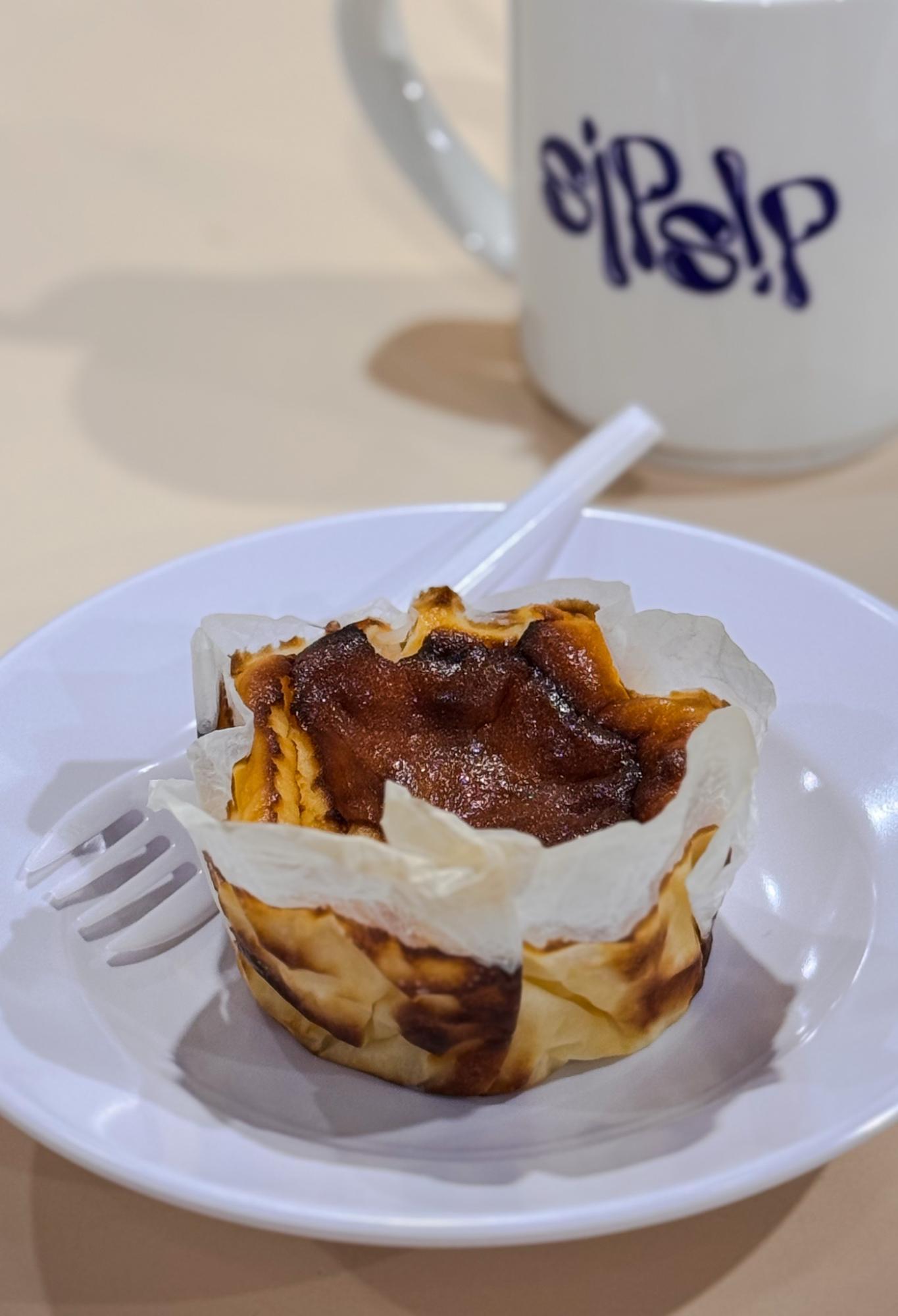 sip-sip-basque-cheesecake