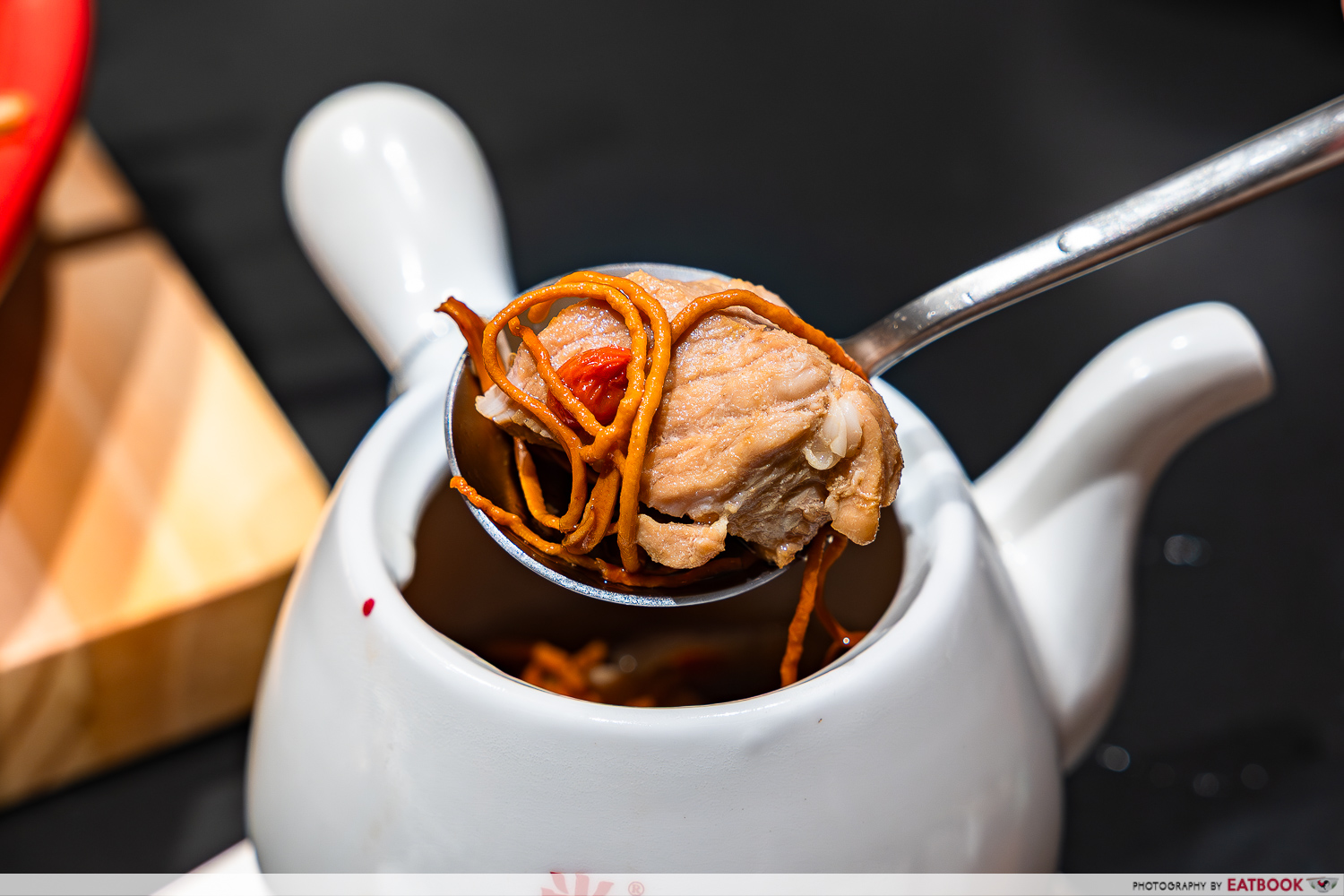 the-soup-expert-black-garlic-beef-bone-soup-interaction