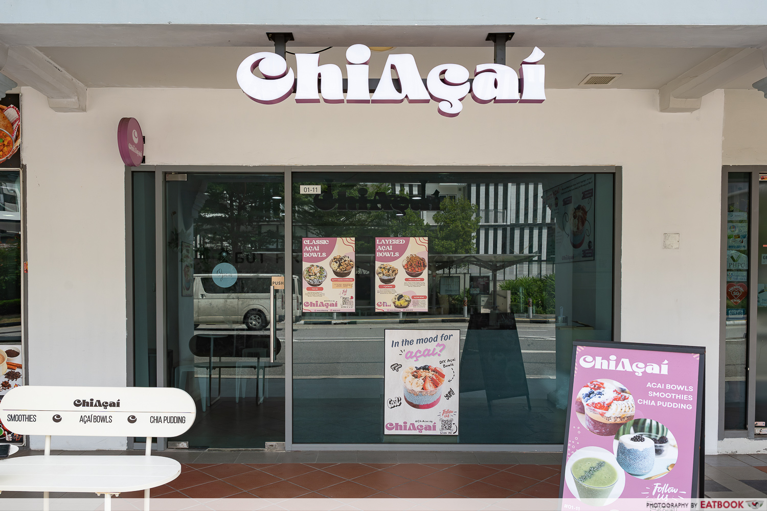 ChiAcai-cafe-storefront
