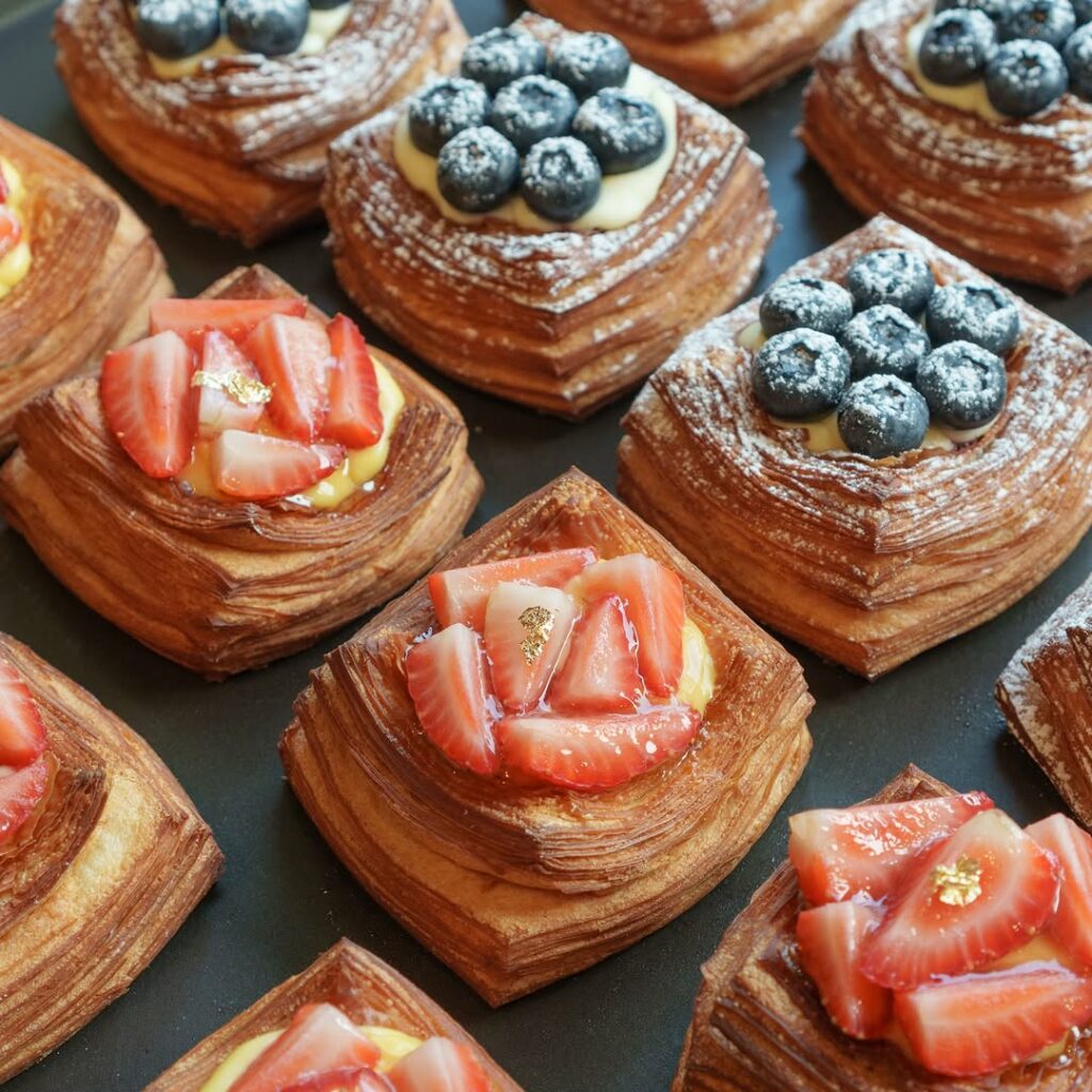 DONA-PASTRIES