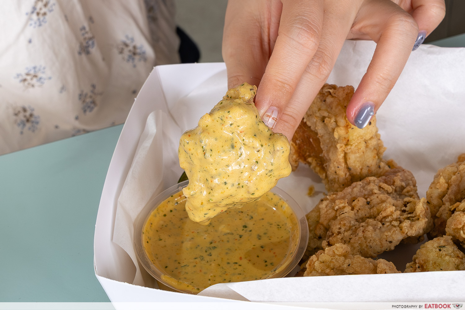 Dip-Fried-Chicken-hainanese-chilli