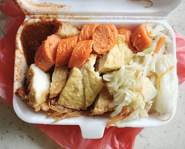 Huat-Soon-Golden-Wu-Xiang-Prawn-Fritters-takeaway