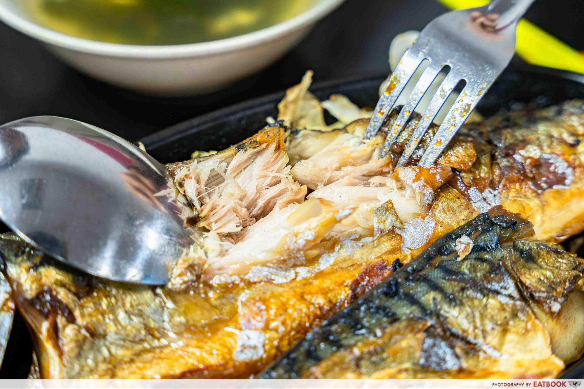 billion-food-point-jurong-east-xin-yu-japanese-and-korean-cuisine-bbq-saba-fish-set-interaction