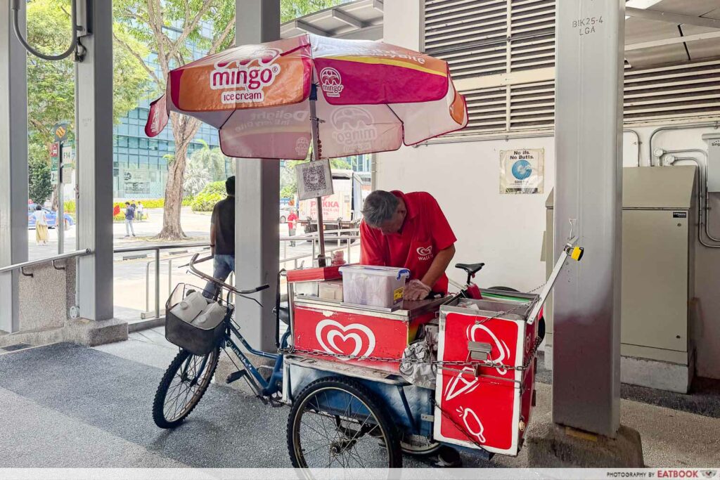 boon-keng-ice-cream-cart