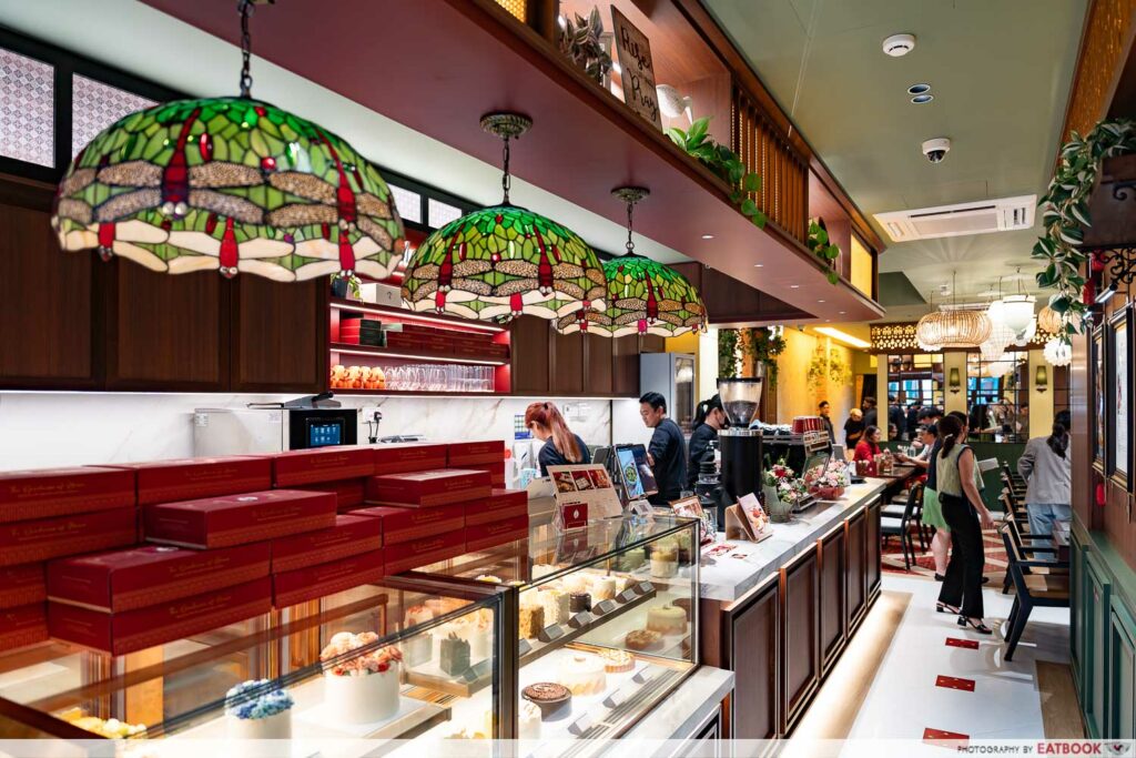 cafe-mary-grace-ambience