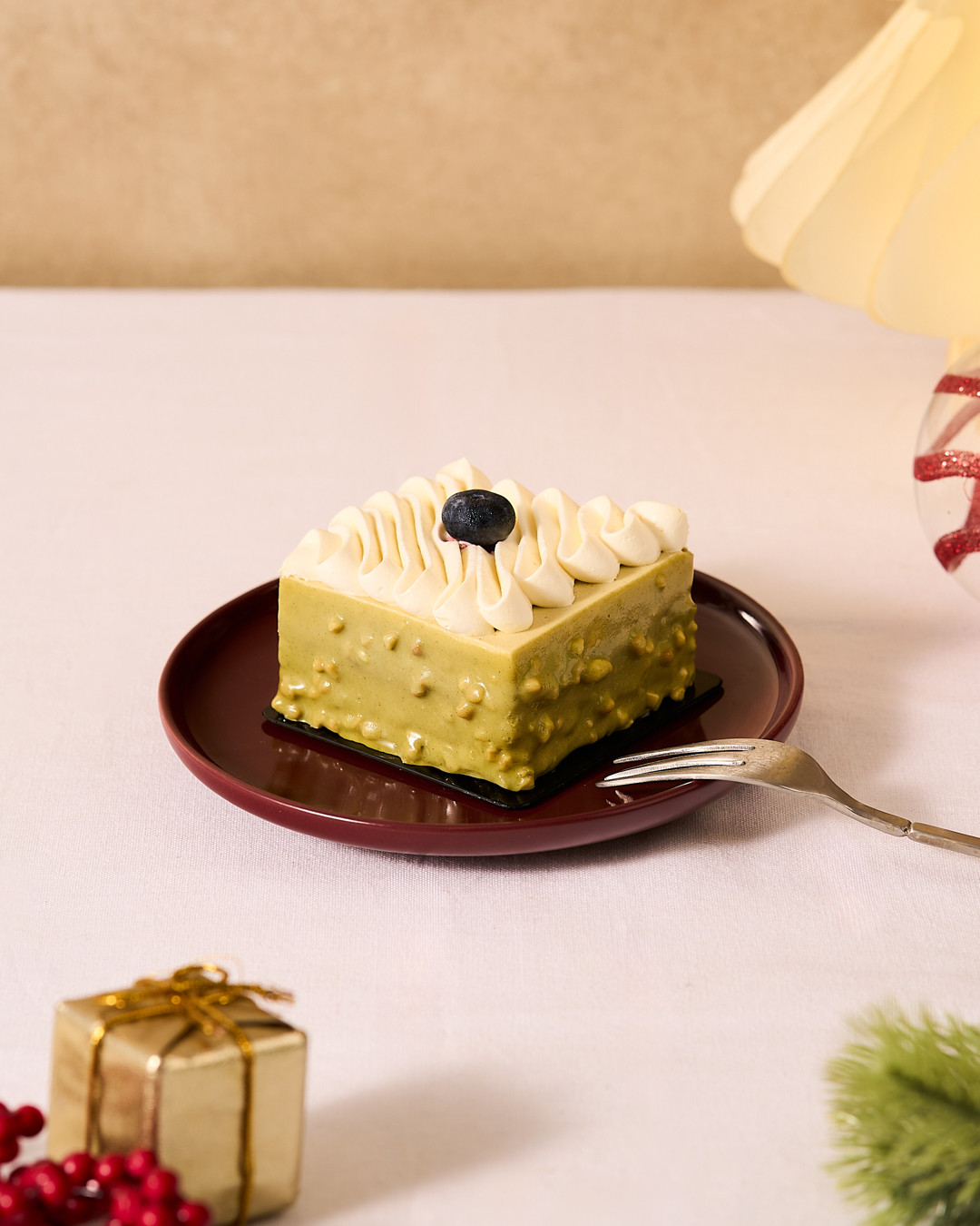 delifrance-pistachio-parcel-birthday-deal-establishment