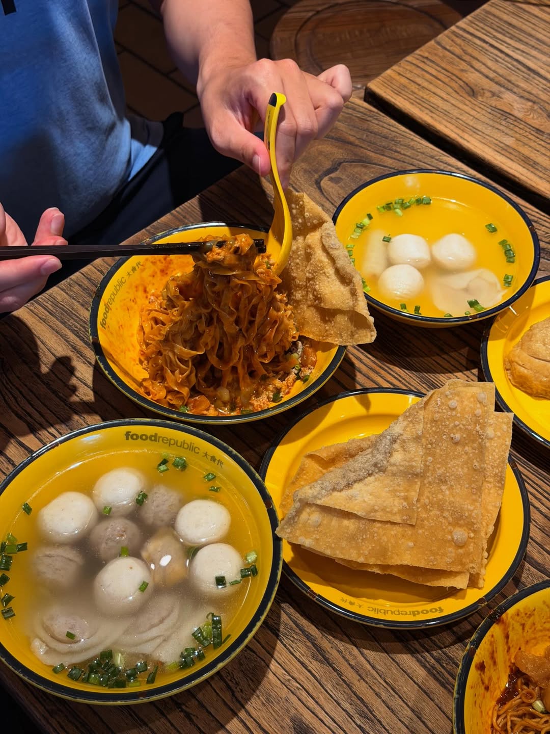 lixin teochew fishball flatlay