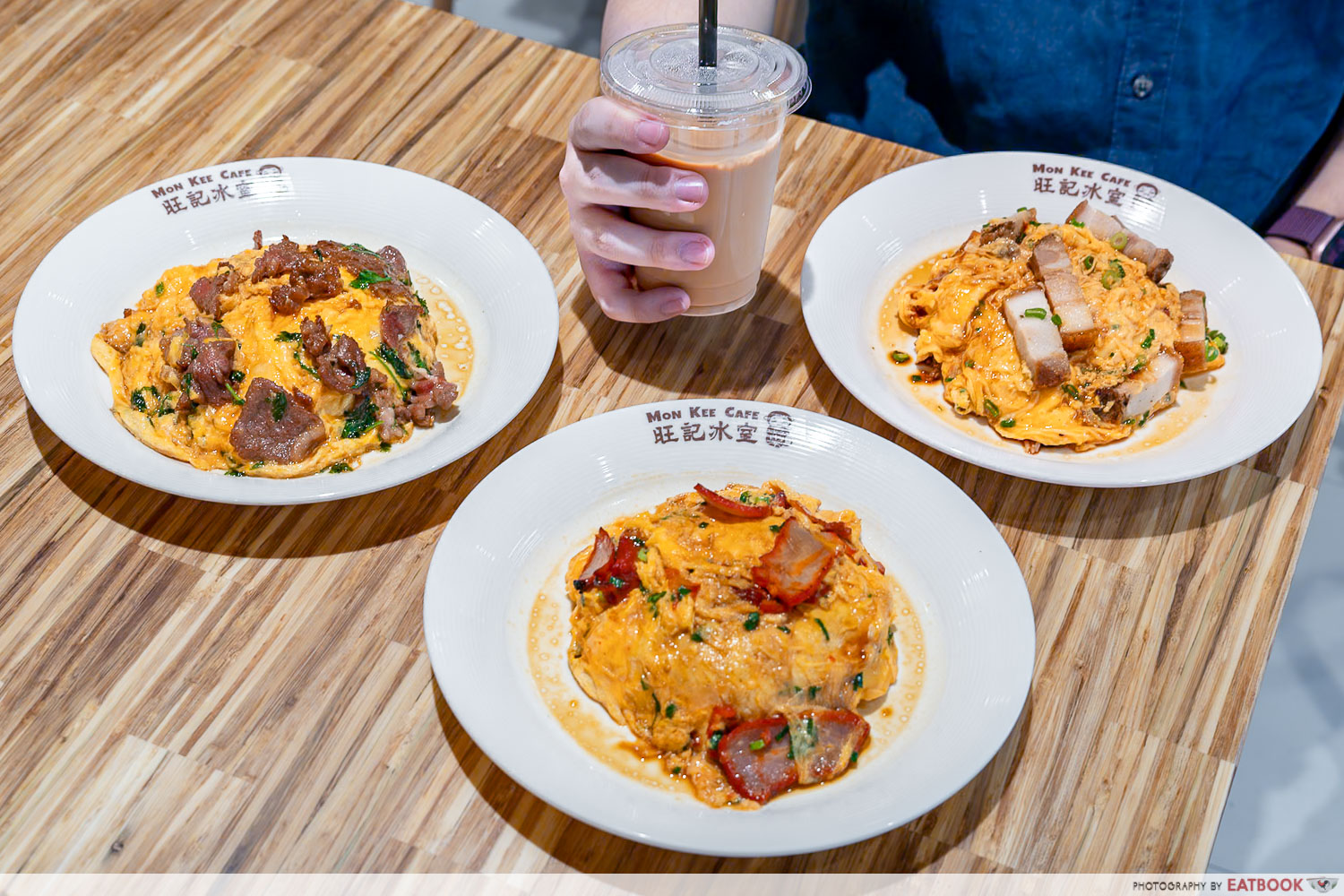 mon kee cafe flatlay