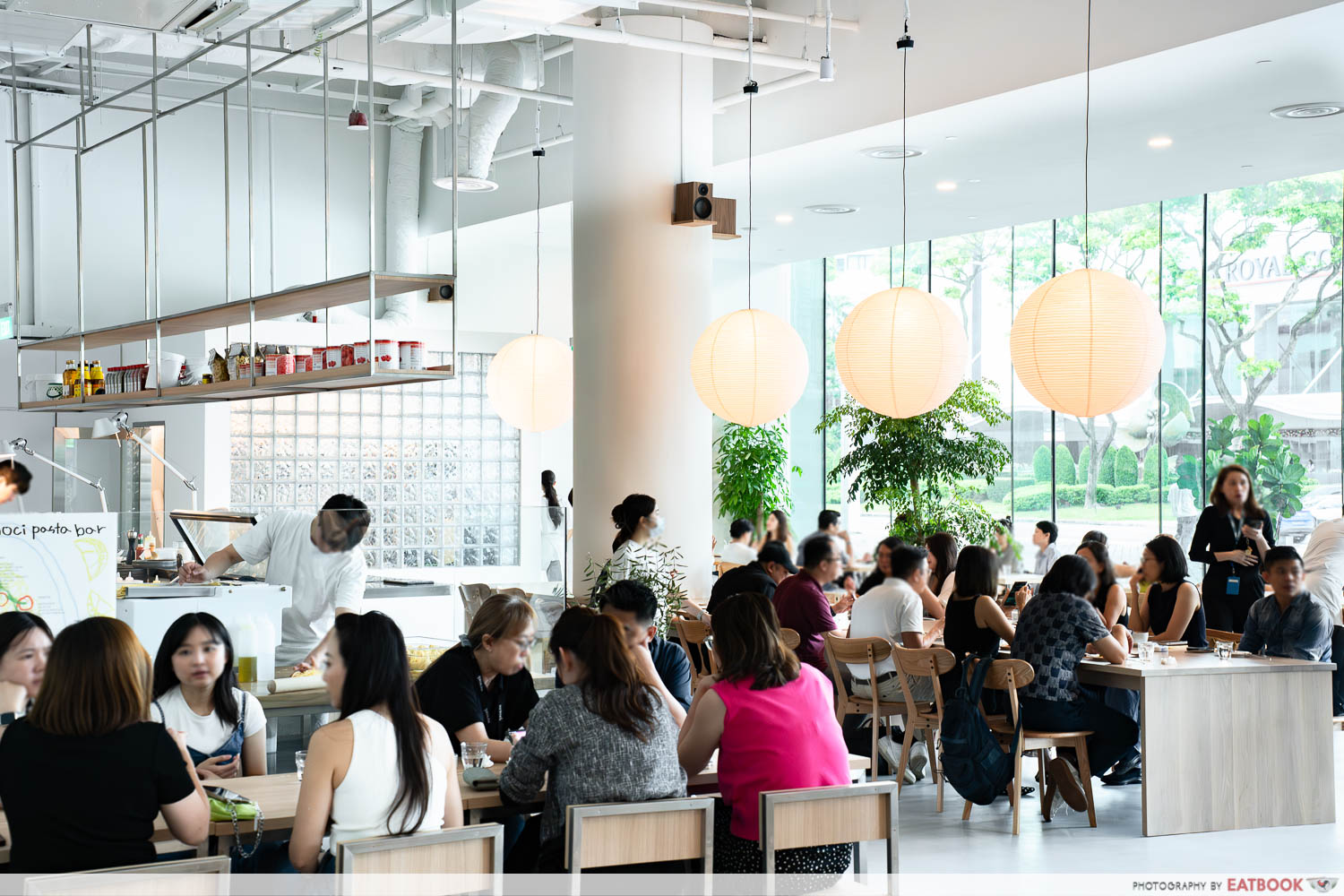 noci-pasta-bar-interior