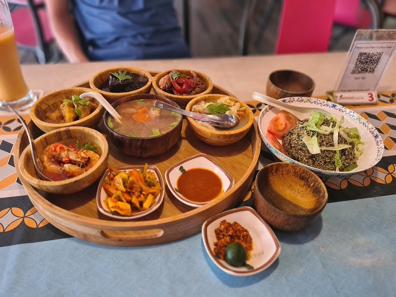 woody-peranakan-food