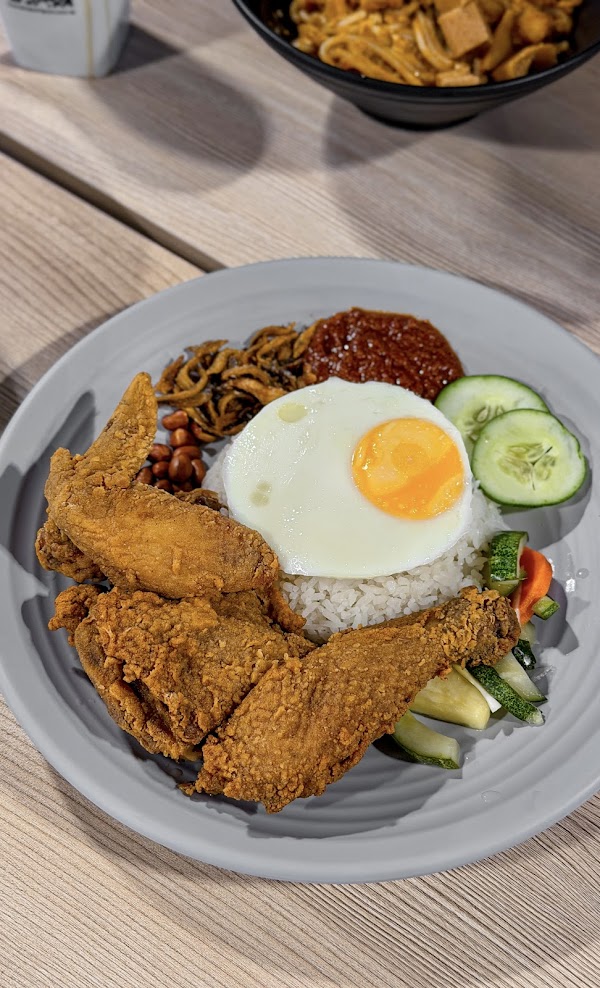 57-Nasi-Lovemak-half-chicken