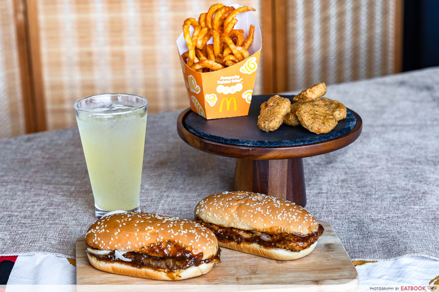 prosperity-burger-flatlay