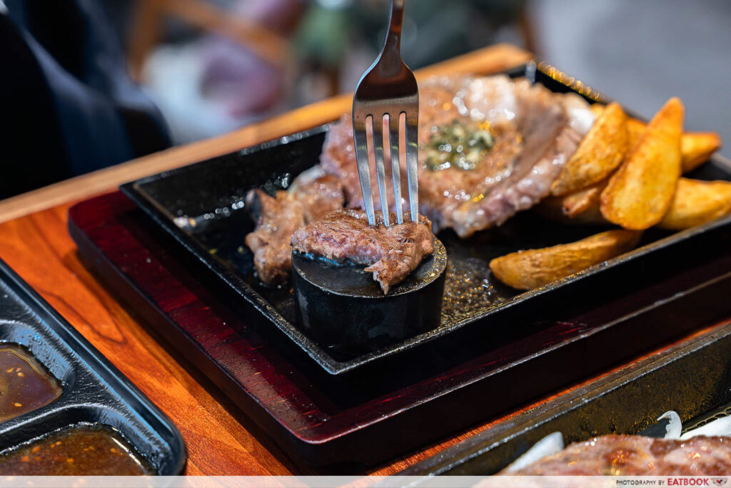 bari-bari-steak-hot-stone