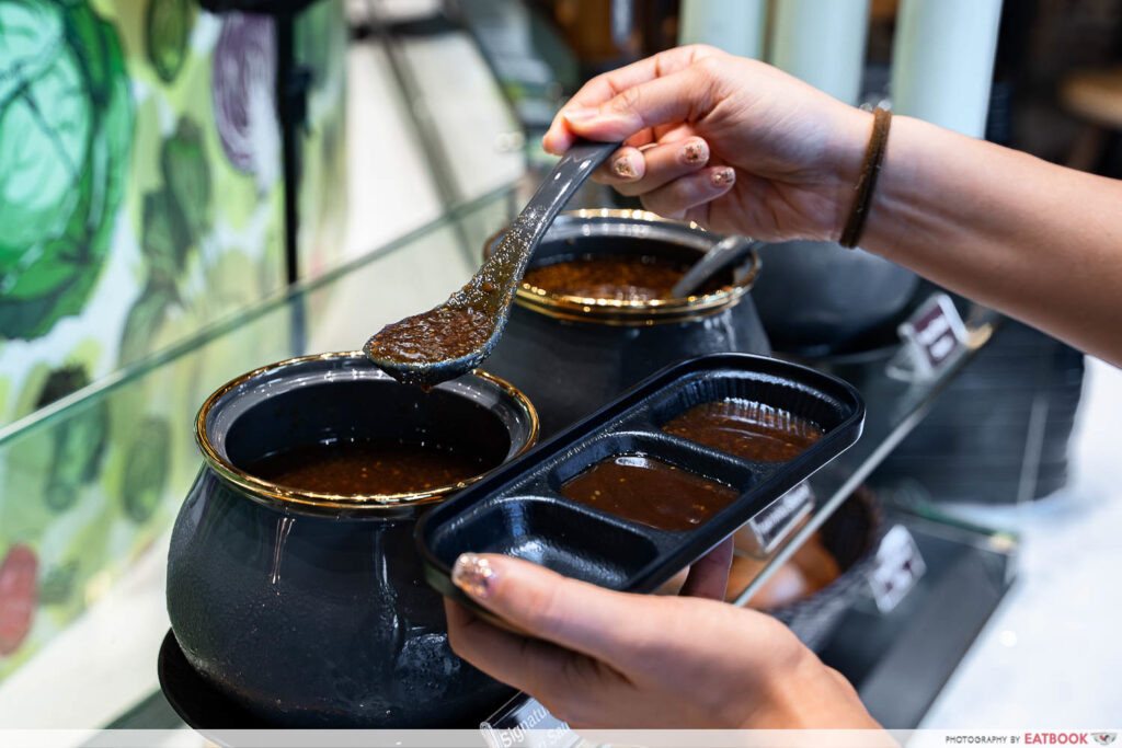 bari-bari-steak-sauces