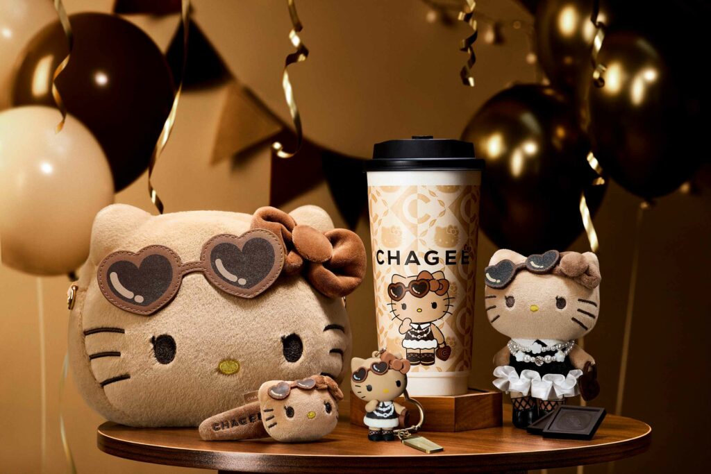 hello-kitty-chagee-merch-group (1)