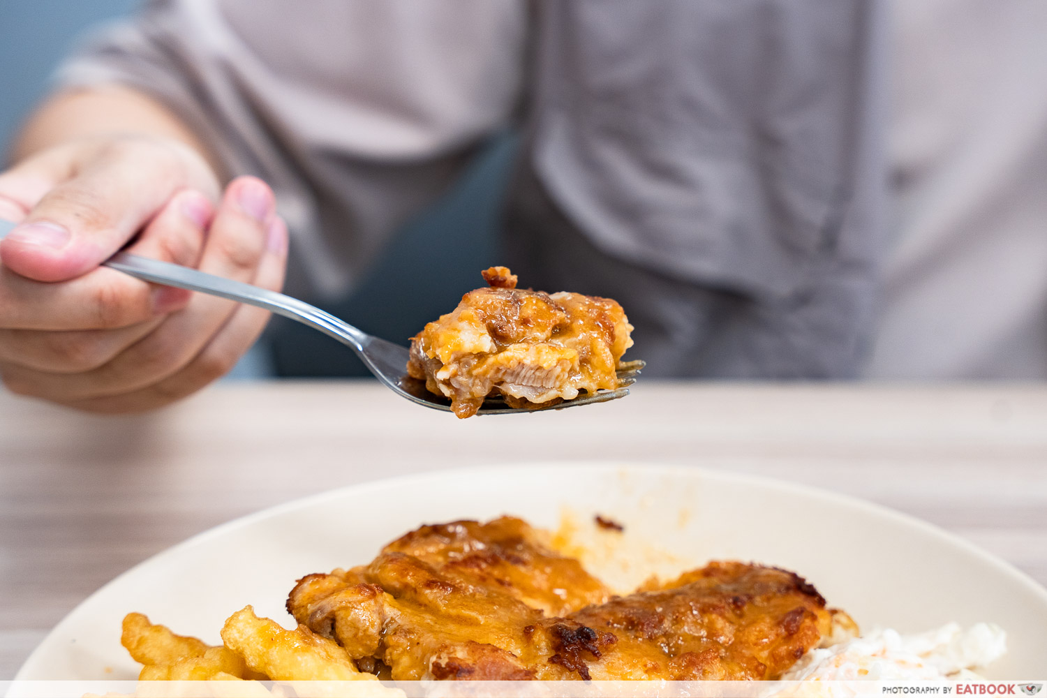 komoco-motors-cafeteria-cai-png-stall-grilled-chicken-chop-chicken-interaction