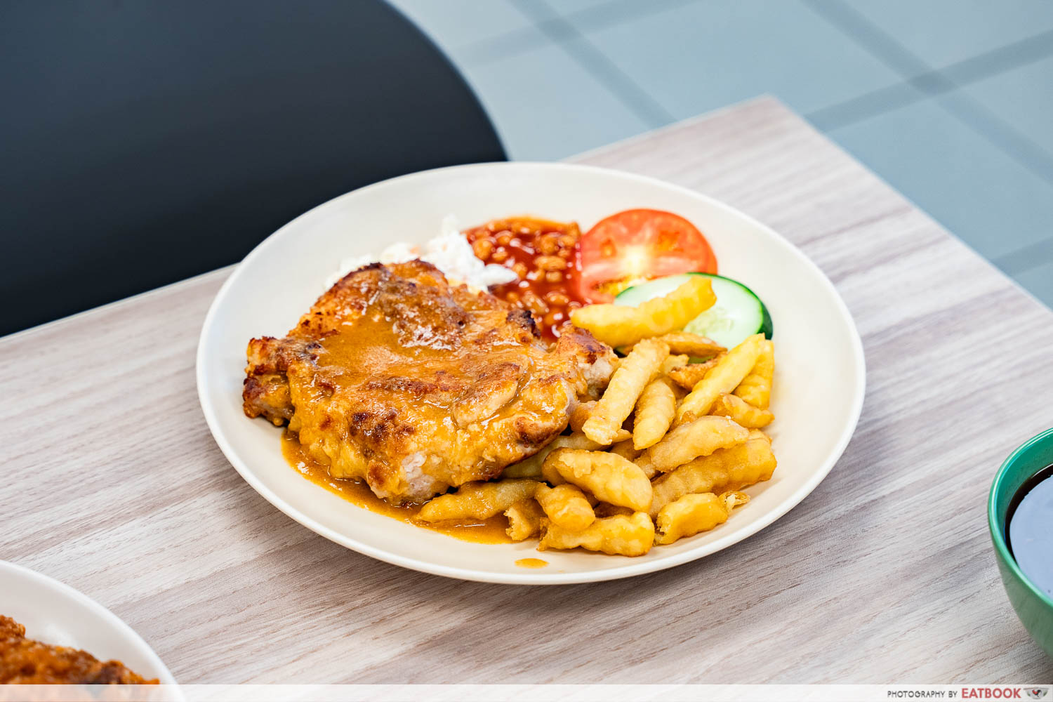 komoco-motors-cafeteria-cai-png-stall-grilled-chicken-chop-establishment
