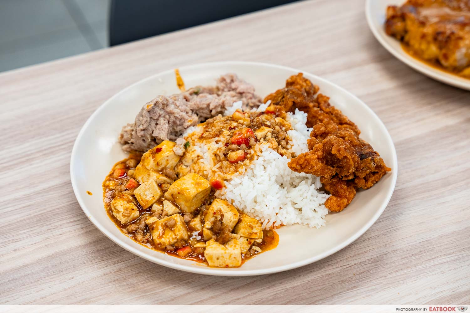 komoco-motors-cafeteria-cai-png-stall-plate-establishment