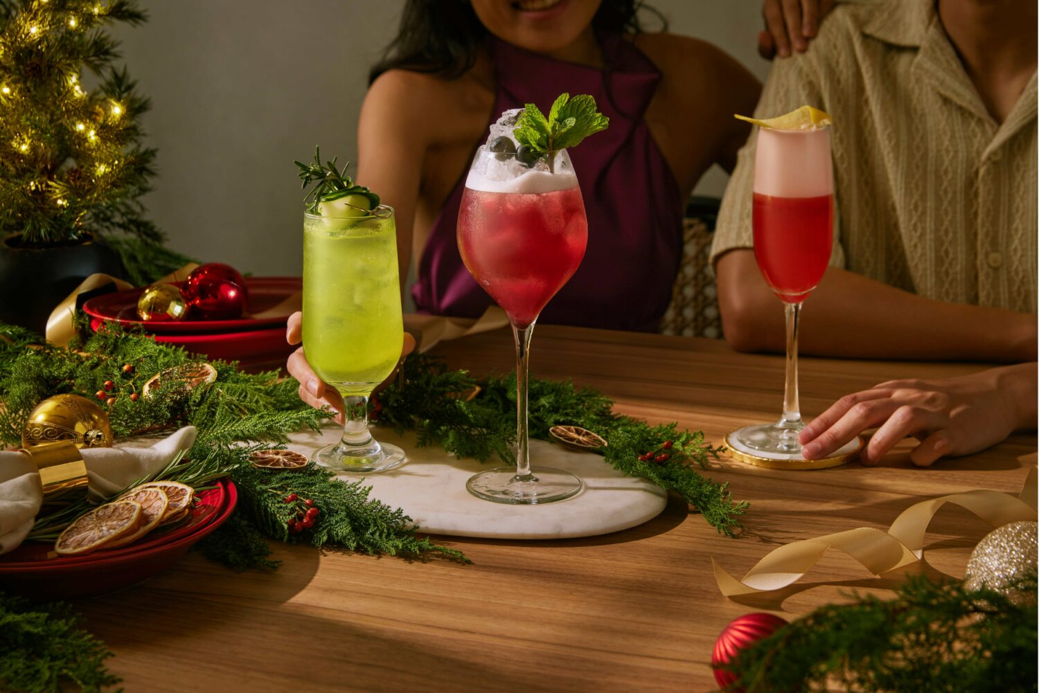 publico-cocktails-christmas-2025