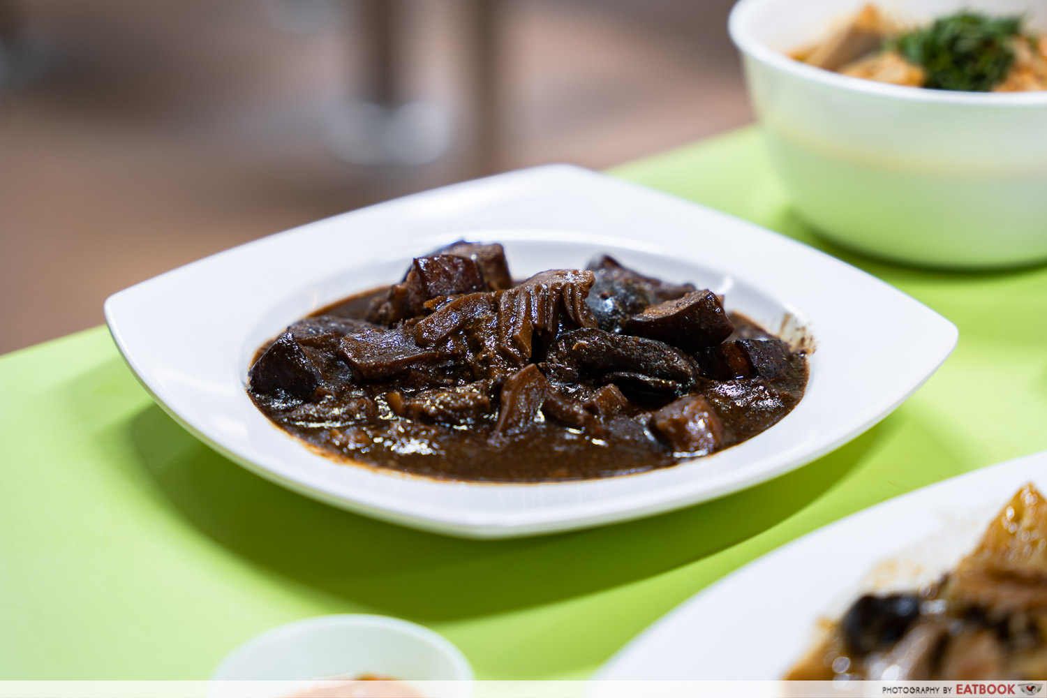 charlies-peranakan-food-babi-ponteh-establishment