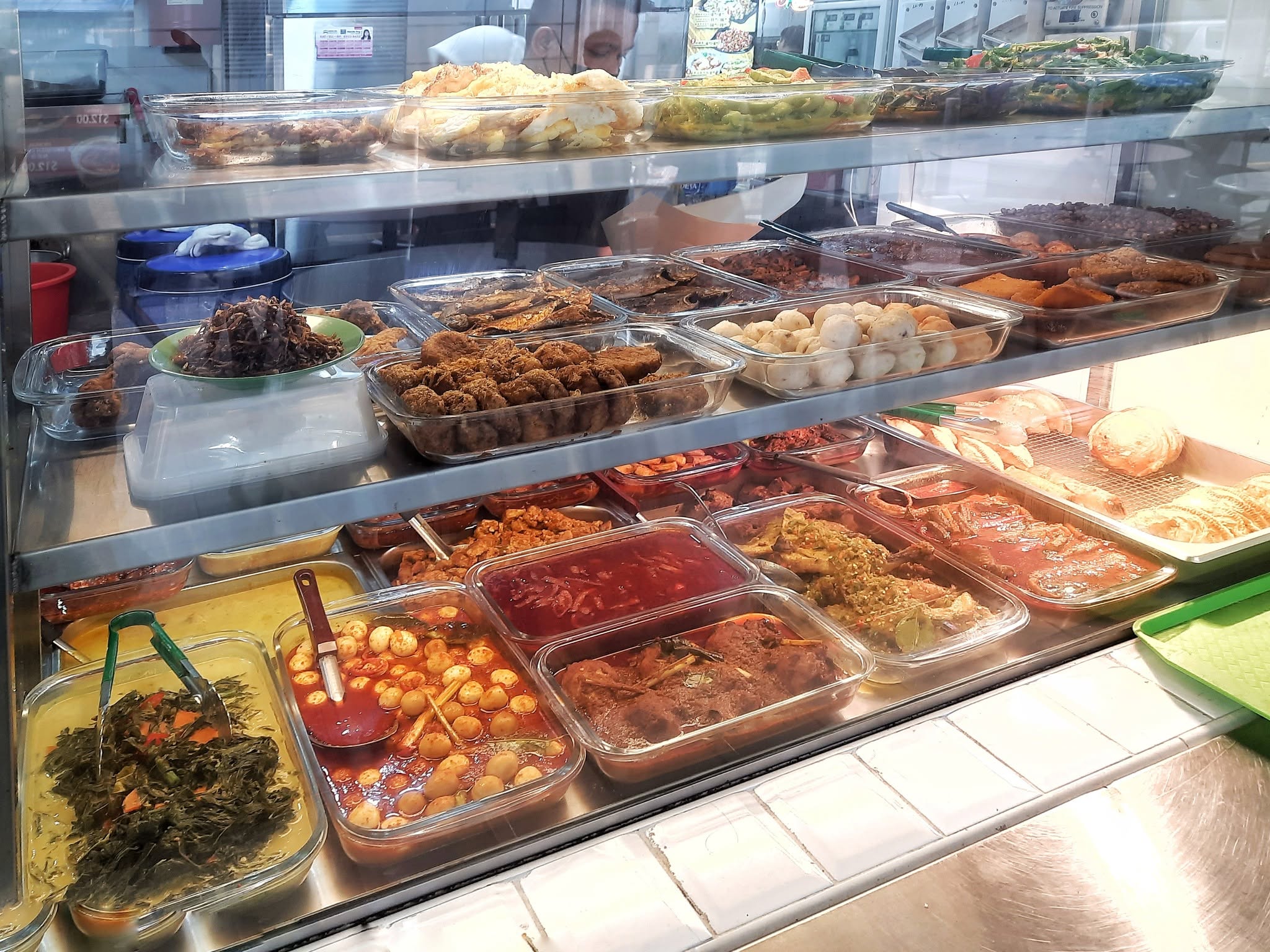 mahan nasi padang spread