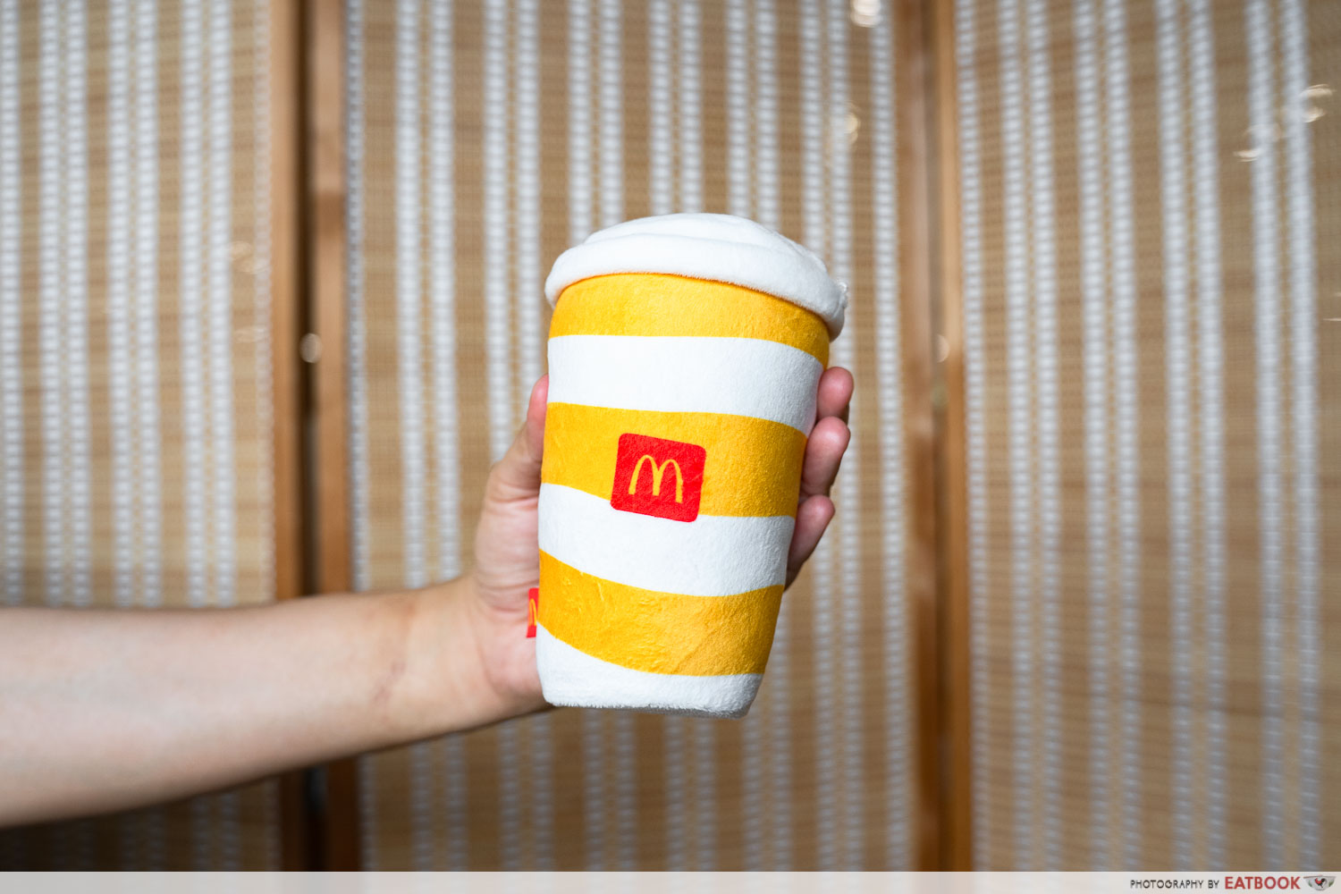 mcdonalds-prosperity-pals-plushies-mcdonalds-drink-cup-interaction