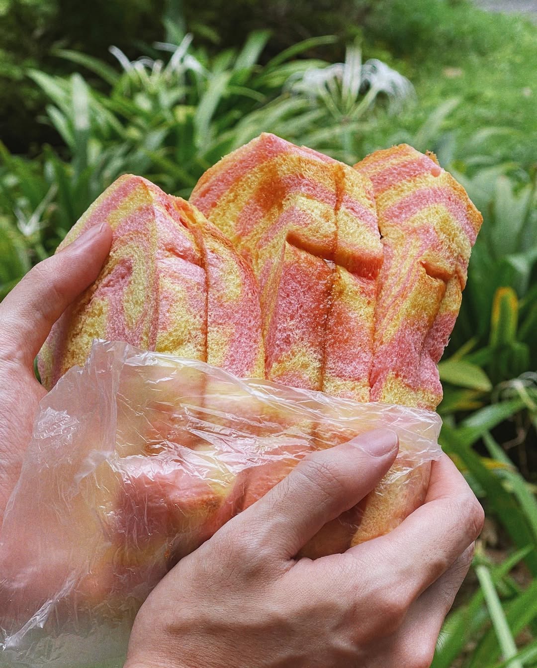 oldest-bakeries-singapore-sweetlands-confectionery-bread