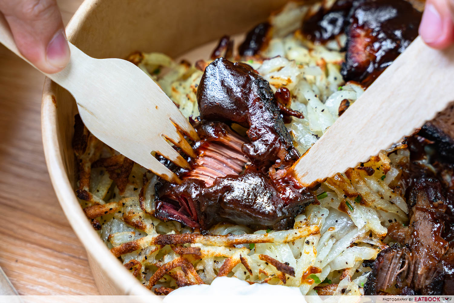 rostii-smoked-wagyu-brisket-rostii-interaction