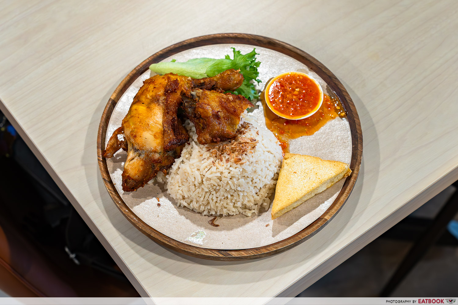 smashed-foodies-clan-staff-canteen-at-changi-airport-t2-ayam-penyet-establishment