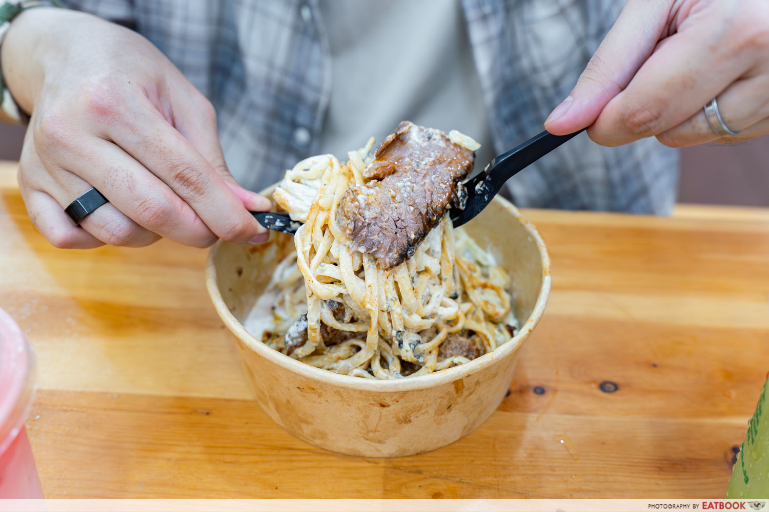 gemilang-kampong-gelam-bazaar-2026-tigafolks-and-co-wagyu-brisket-alfredo-linguine