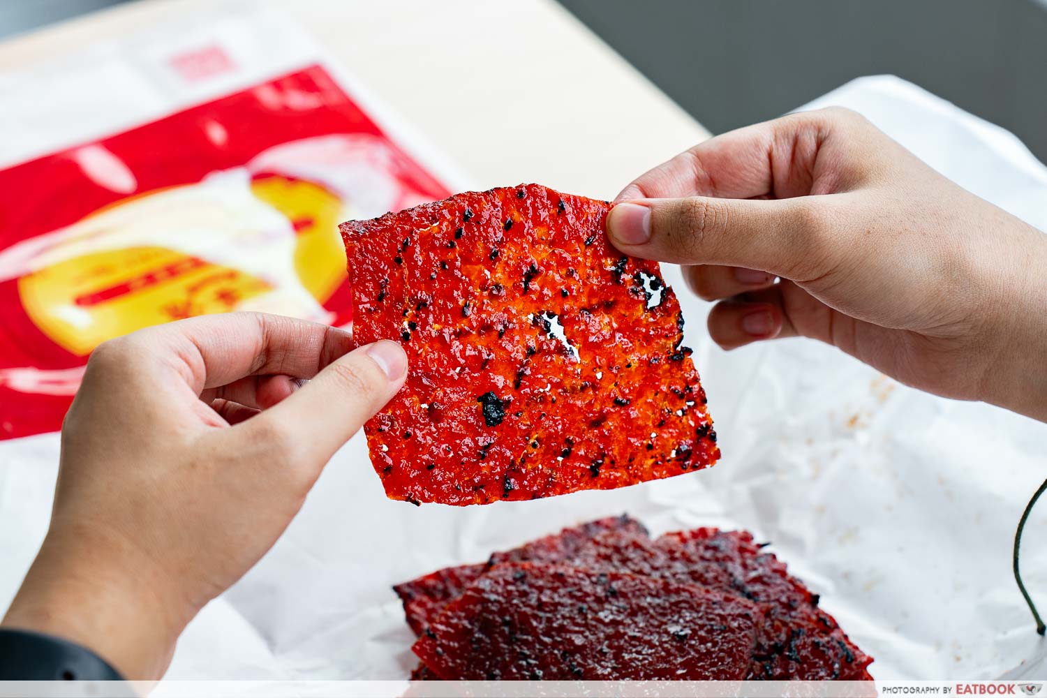 kim-hua-guan-traditional-sliced-pork-interaction