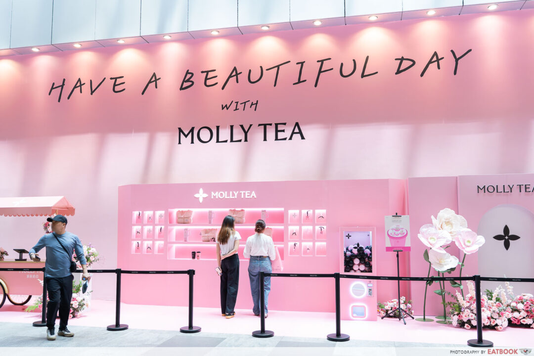 Molly Tea Rabbit Molly Tea: China-Famous BBT Chain Opens In SG | Eatbook.sg