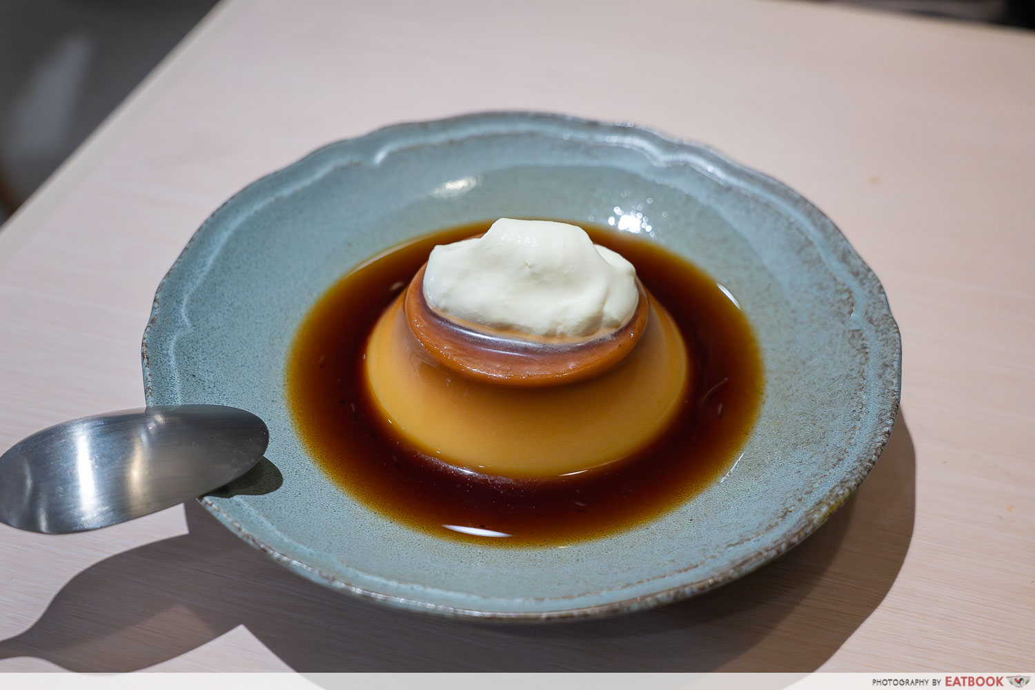 sio-pasta-japanese-style-pudding-with-fresh-cream-establishment