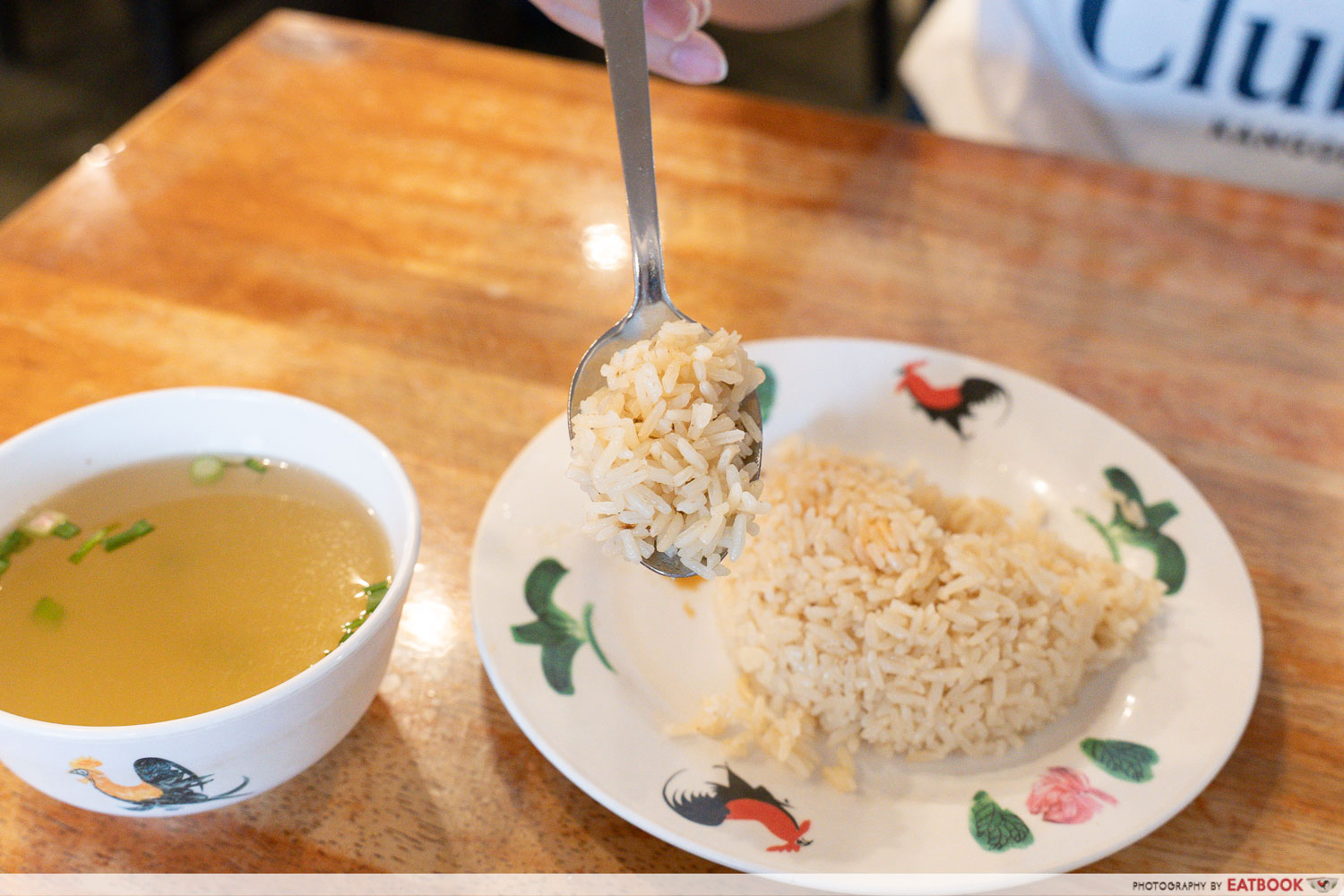 wee-nam-kee-rice