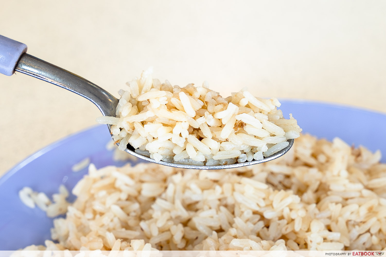 925-Yishun-Hainanese-Chicken-Rice-scoop