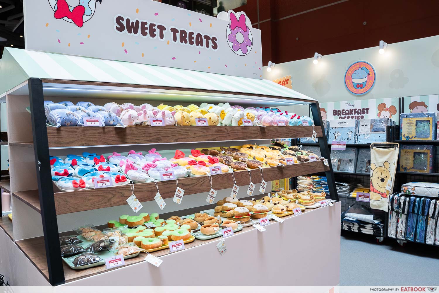 Disney-Plush-Pop-Up-display