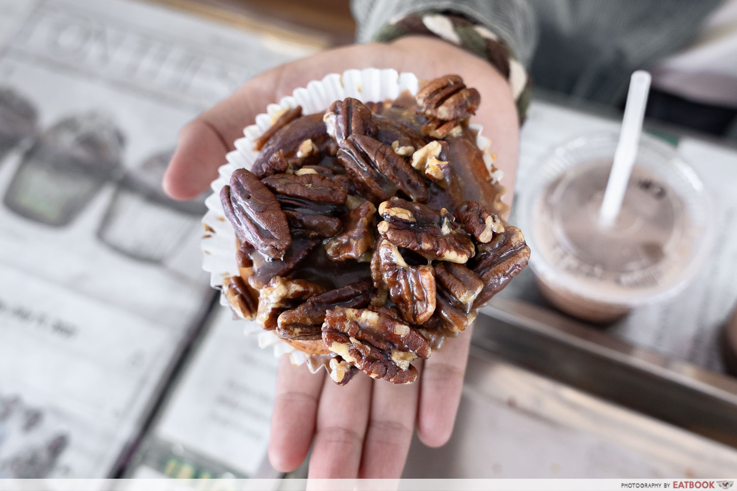 bakery-brera-and-fine-foods-sticky-bun-with-pecans-interaction-establishment