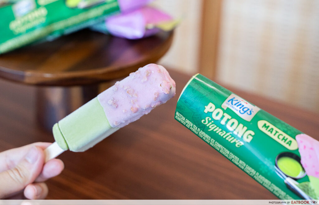 fn-kings-matcha-sakura-potong-hand-2