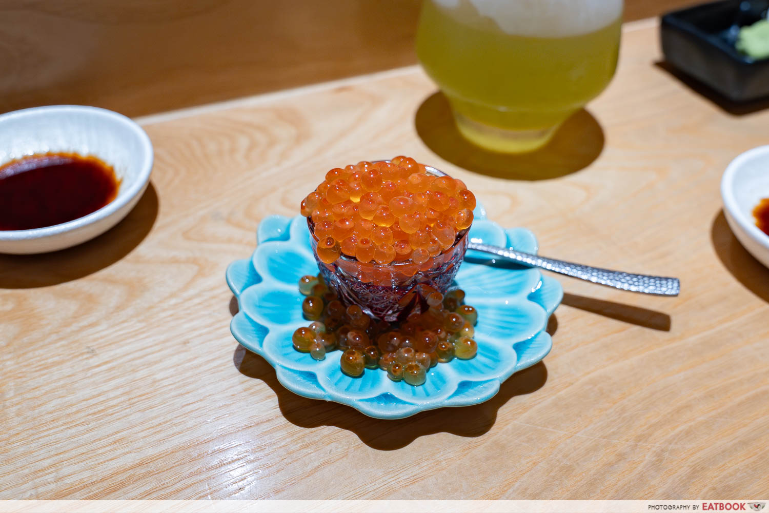 haku-sushi-rolling-omakase-ikura-kobore-establishment