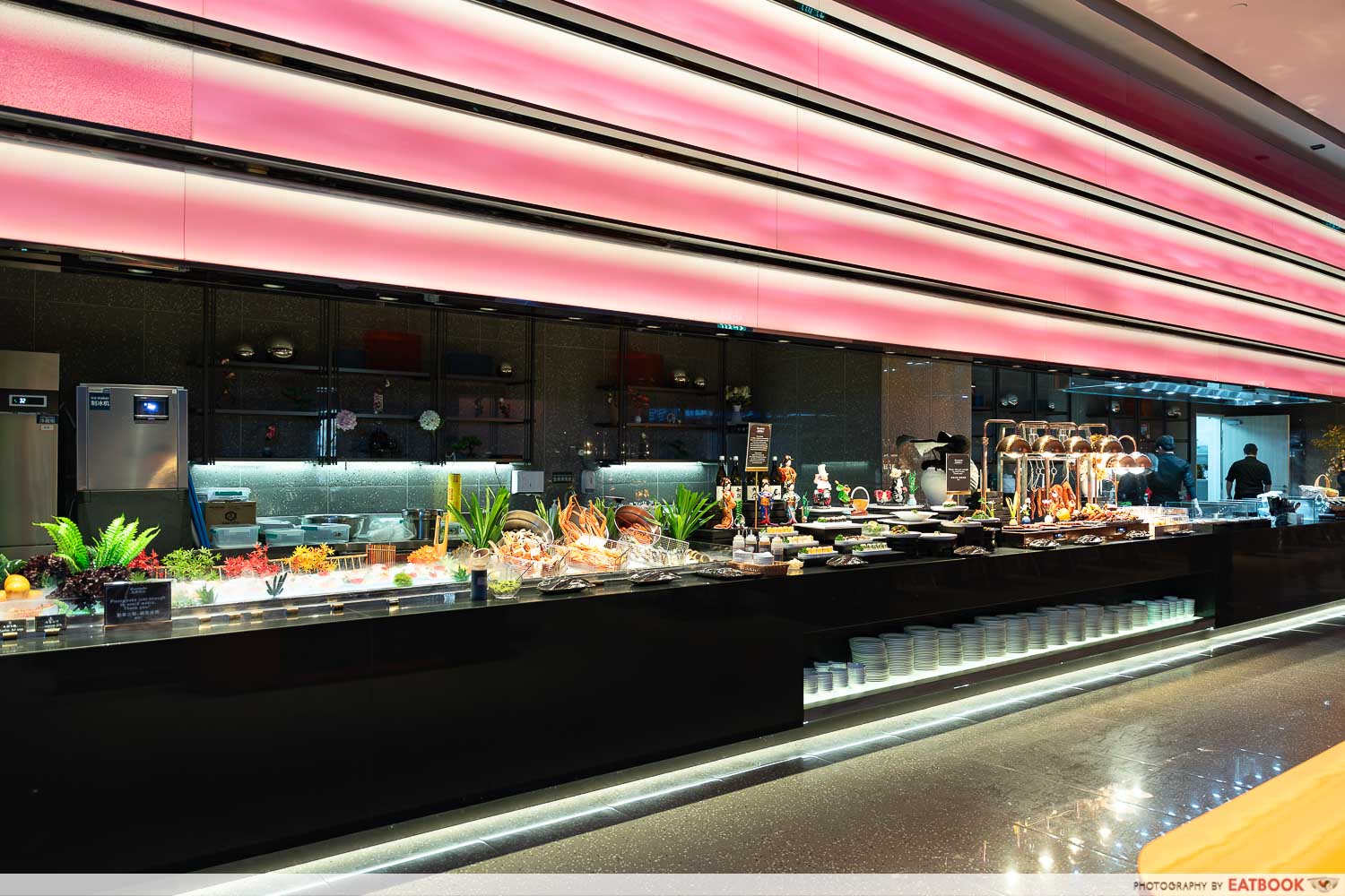 house-plus-bubble-spa-buffet