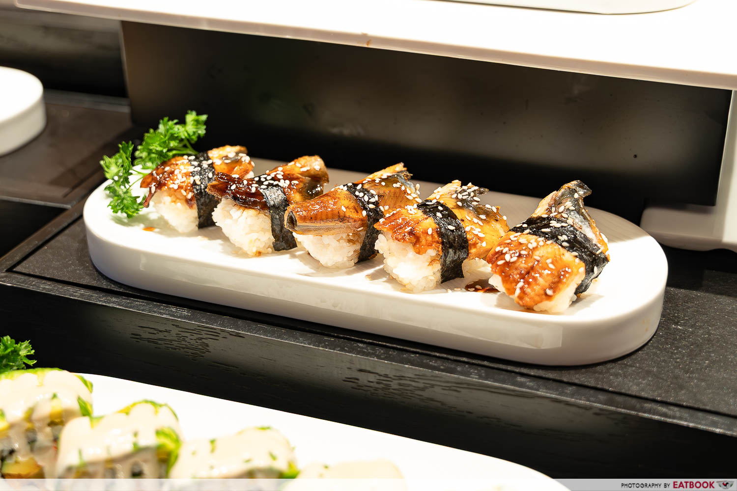 house-plus-bubble-spa-sushi